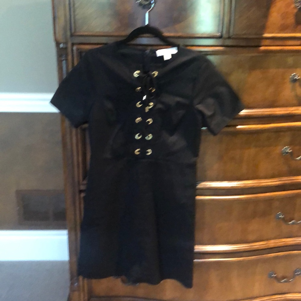 Michael Kors black dress with cross cross tie ., beautiful
